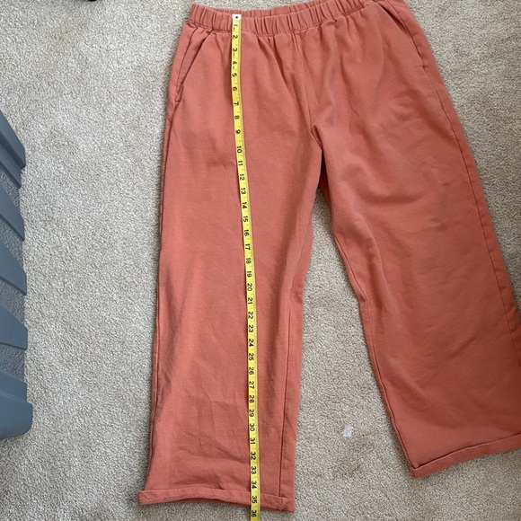 Patagonia Regenerative Organic Certified Quartz Coral Cotton Essential Pant - Picture 8 of 9